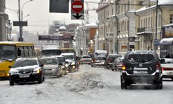 Новогодний подарок: пробки в Екатеринбурге продолжают расти