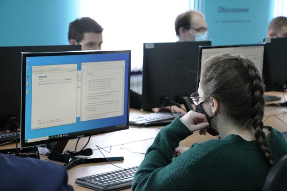 ЕВРАЗ направил 3 млн рублей на оснащение лаборатории по стандартам WorldSkills в колледже Нижнего Тагила
