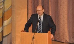 Губернатор Свердловской области Александр Мишарин