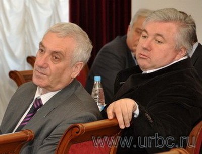 Заместитель председателя Eкатеринбургской гордумы Яков Спектор и депутат гордумы Николай Лантух Заместитель председателя Eкатеринбургской гордумы Яков Спектор и депутат гордумы Николай Лантух