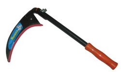 Рабочие выставили «Исеть-Фонд» с Артинского завода по производству кос и лопат