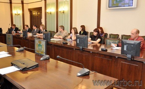 Екатеринбурские ломбарды не готовы объединяться Екатеринбурские ломбарды не готовы объединяться