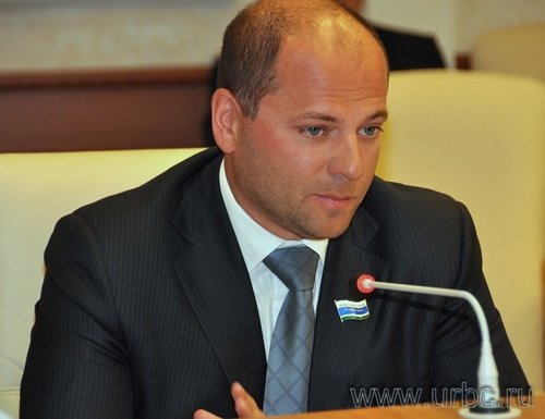 Лидер фракции «Справедливая Россия» в Свердловской Облдуме Илья Гаффнер Лидер фракции «Справедливая Россия» в Свердловской Облдуме Илья Гаффнер