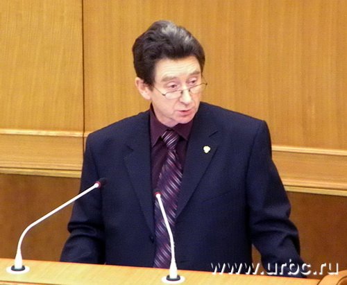 Руководитель свердловской Счетной палаты Андрей Измоденов предъявил губернатору и правительству набор серьезных претензий