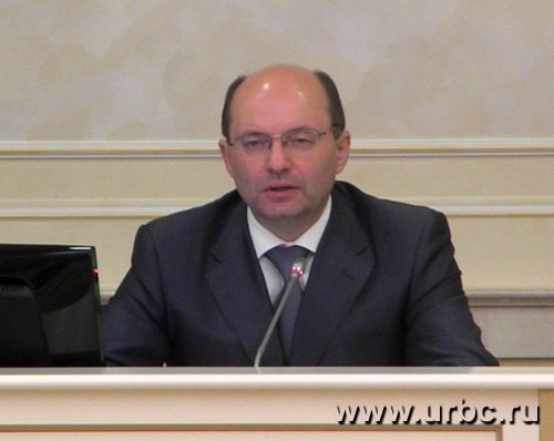 Новый формат работы свердловского губернатора не принес ничего нового