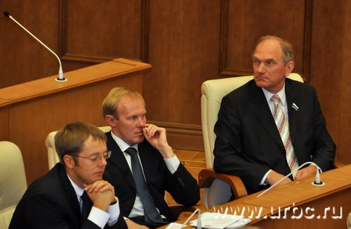 Обсуждение поправок в региональный бюджет навевало скуку на большинство единороссов