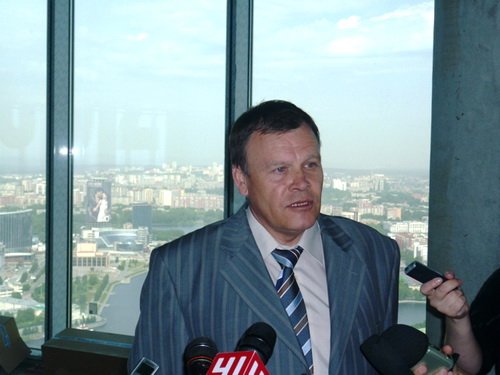 Бывший первоуральский строитель Владимир Крицкий теперь работает над «Большим Екатеринбургом» Бывший первоуральский строитель Владимир Крицкий теперь работает над «Большим Екатеринбургом»