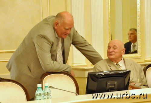 Александр Бухгамер и Семен Спектор позравляют друг друга с почетным избранием Александр Бухгамер и Семен Спектор позравляют друг друга с почетным избранием