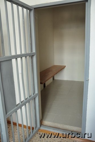 В опорном пункте милиции пока не было ни одного правонарушителя В опорном пункте милиции пока не было ни одного правонарушителя