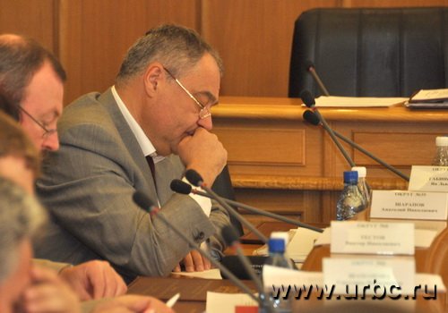 Ян Габинский утверждает, что ушел с заседания не из-за обиды, а по срочному вызову