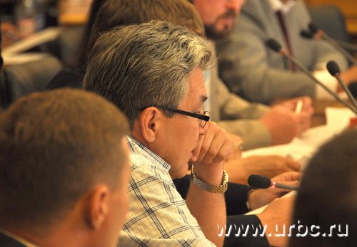 Нафику Фамиеву удалось с самого начала переломить ход обсуждения поправок в устав