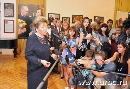 Признания вдовы первого президента России тронули всех присутствующих Признания вдовы первого президента России тронули всех присутствующих