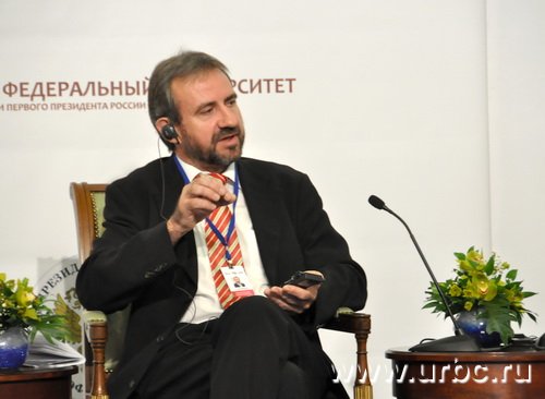 Президент Фонда «Прусское культурное наследие» Герман Парцингер кается за преступления нацизма Президент Фонда «Прусское культурное наследие» Герман Парцингер кается за преступления нацизма