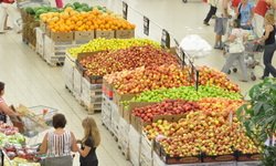 Auchan прогнулся под свердловских производителей