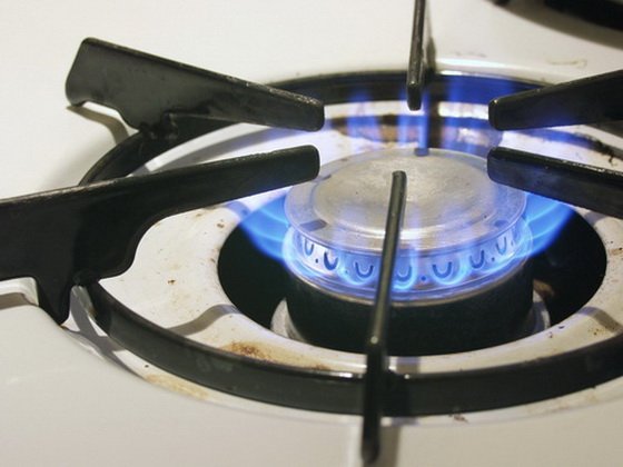 Долги каждого отдельно взятого гражданина невелики, однако в сумме граждане должны поставщикам не меньше, чем крупнейшие заводы Долги каждого отдельно взятого гражданина невелики, однако в сумме граждане должны поставщикам не меньше, чем крупнейшие заводы