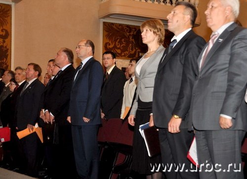 Явка чиновников на встречу с профсоюзами практически стопроцентная Явка чиновников на встречу с профсоюзами практически стопроцентная