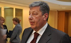 Аркадий Чернецкий пошел по инстанциям