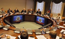 Политические партии на Урале отказались идти на мировую