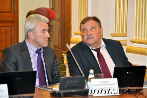 Настроение уральских машиностроителей на встрече с Виктором Христенко сложно было назвать веселым Настроение уральских машиностроителей на встрече с Виктором Христенко сложно было назвать веселым