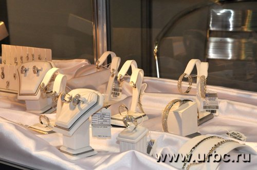 Самые популярные ювелирные изделия привозят из Китая, Италии и Турции Самые популярные ювелирные изделия привозят из Китая, Италии и Турции