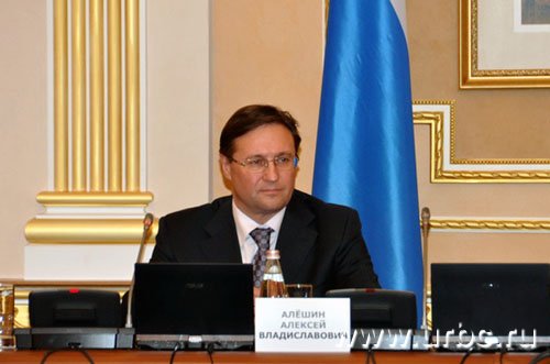 Алексей Алешин в Екатеринбурге честно признал: думать о производстве на заводах «Ростехнологий» инновационной продукции рано Алексей Алешин в Екатеринбурге честно признал: думать о производстве на заводах «Ростехнологий» инновационной продукции рано