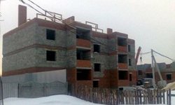 Прокуратура поддержала требования администрации и горожан снести дома «Агростроя»