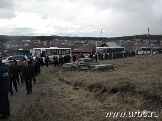 На большие учения под Полевским съехались чиновники всех уровней, но только единицы были готовы к предстоящей борьбе с огнем