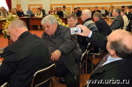 Совещания по проблемам ЖКХ в Свердловской области проходят едва ли не ежедневно