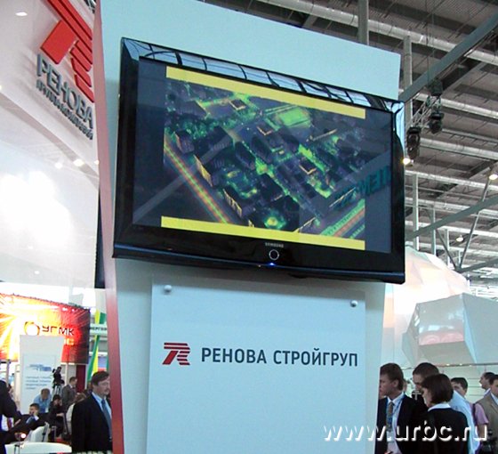 На ЖК-экране стройка в Академическом транслируется в режиме он-лайн