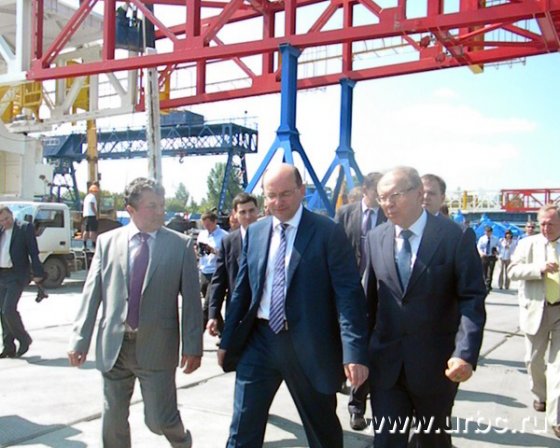 Буровые установки — обычная программа любого vip-визита на Уралмашзавод еще с прошлого века