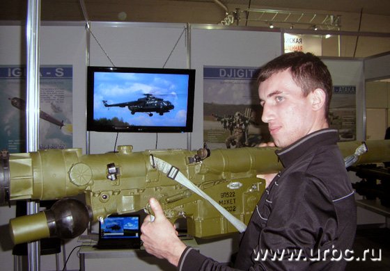 Молодой человек готовится к военной службе