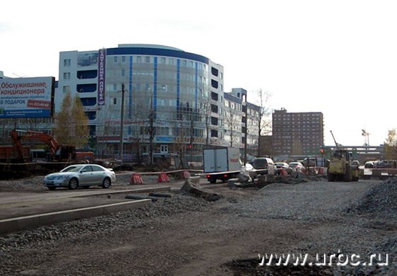 Мишарин потребовал расширить и перекресток с улицы Амундсена, иначе он превратится в «бутылочное горлышко» Мишарин потребовал расширить и перекресток с улицы Амундсена, иначе он превратится в «бутылочное горлышко»