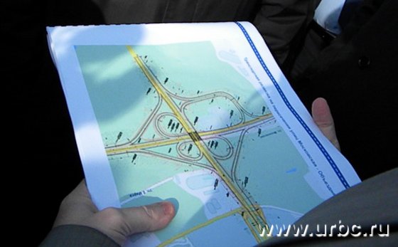 Объездная пройдет над Московской по эстакаде, а обе дороги свяжут закругленные съезды Объездная пройдет над Московской по эстакаде, а обе дороги свяжут закругленные съезды