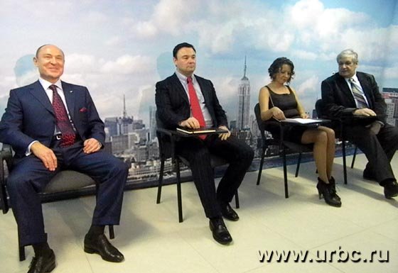 Пресс-конференцию провели под голубым небом «Манхэттена» Пресс-конференцию провели под голубым небом «Манхэттена»