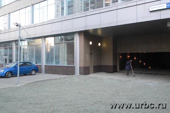 Недоделки нового здания руководство обещает устранить к официальному открытию Недоделки нового здания руководство обещает устранить к официальному открытию