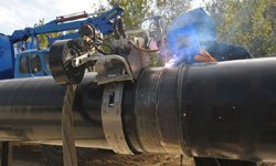 Опрессовки для заводов. Фотография предоставлена сайтом www.gazprom.ru