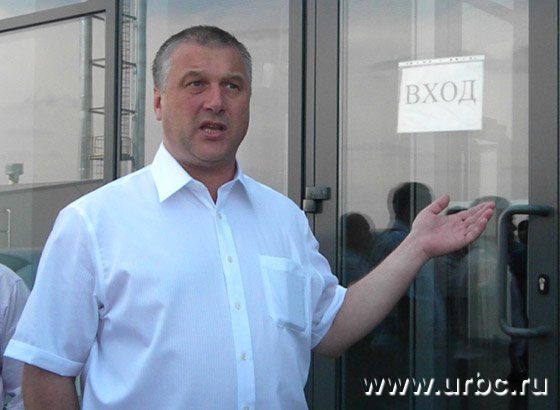 Эрнест Елизаров: «Я вам предоставлю помещение, только давайте без плакатов»