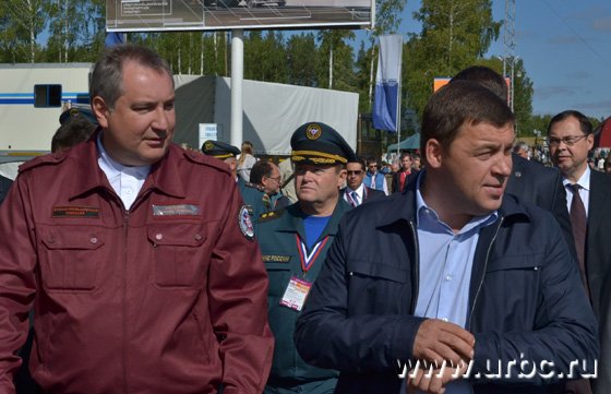 Встреча Куйвашева и Рогозина прошла без галстуков