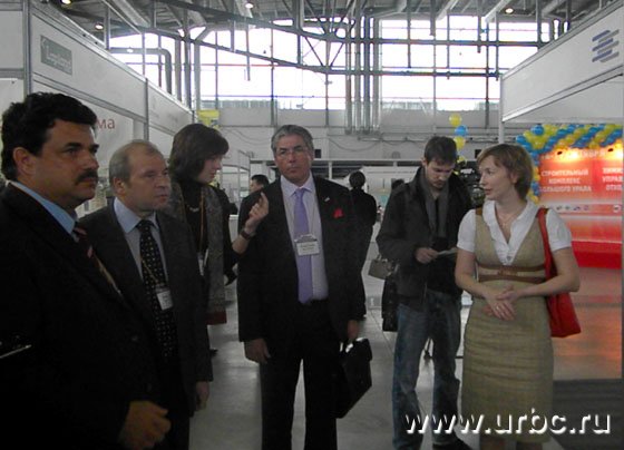 Филипп Вербер заинтересовался стендом «ЕРЦ» Филипп Вербер заинтересовался стендом «ЕРЦ»