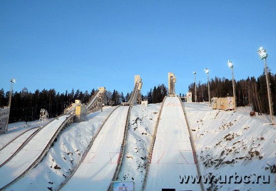 Трамплинный комплекс на горе Долгая