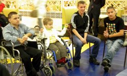 День рождения : «Общество Малышева 73» организовало праздник для детей из детского дома