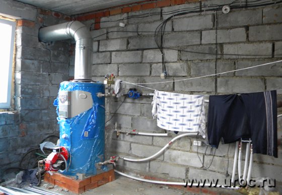 Строители проживают по соседству с жителями Строители проживают по соседству с жителями