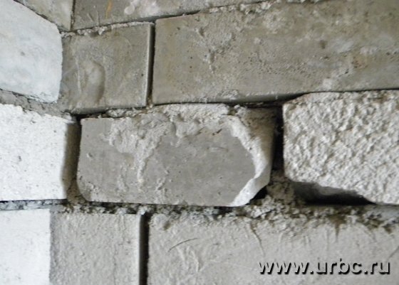 Стена многоквартирного дома на ИЖС Стена многоквартирного дома на ИЖС