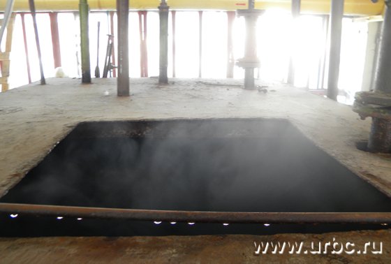 В этом резервуаре вода очищается от коррозионно-активных газов