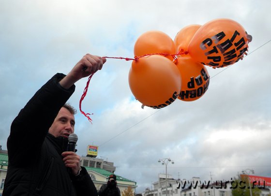 Андрей Выборнов отправляет «чиновников» администрации Екатеринбурга восвояси