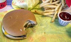 Возможные жертвы фаст-фуда: из McDonald’s в больницу. Фотография предоставлена сайтом www.morguefile.com