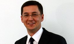 Алексей Серебряков: Во главу угла мы ставим умение работать с клиентом