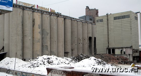 Строительная вкусовщина: УГМК обвиняют в незаконном сносе элеватора ЕМК