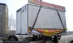 Контрольная зачистка: в Екатеринбурге усилили работу по выносу нелегальных киосков