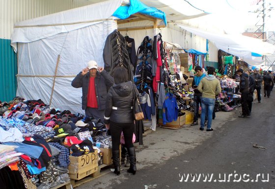 Стихийный рынок в проезде Теплоходный ликвидируют до конца весны Стихийный рынок в проезде Теплоходный ликвидируют до конца весны